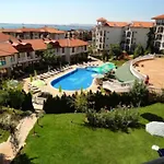 Sea Garden Apartment