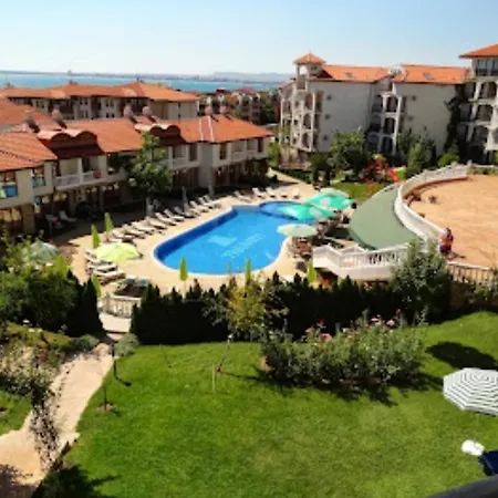 Sea Garden Apartment