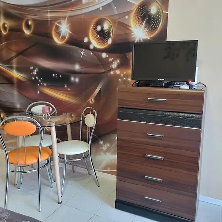 Sea Garden Apartment
